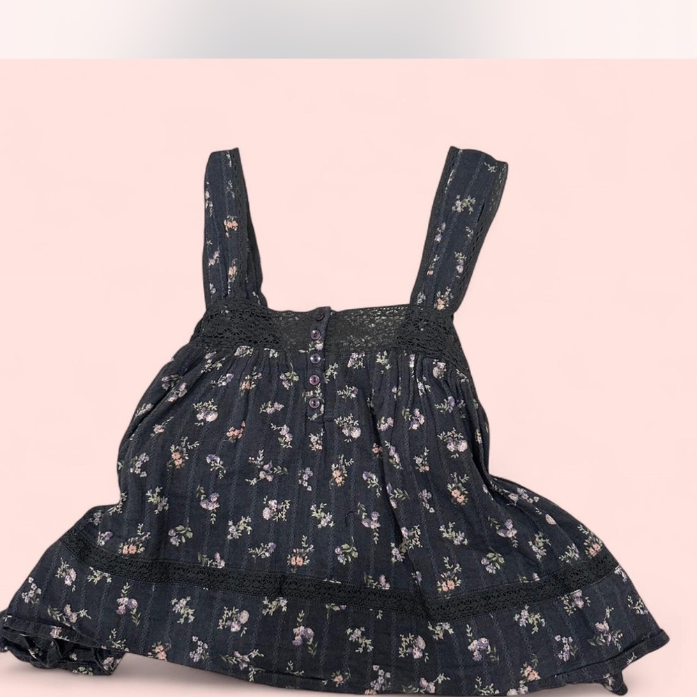 American Eagle Outfitters Black Floral Tank Top